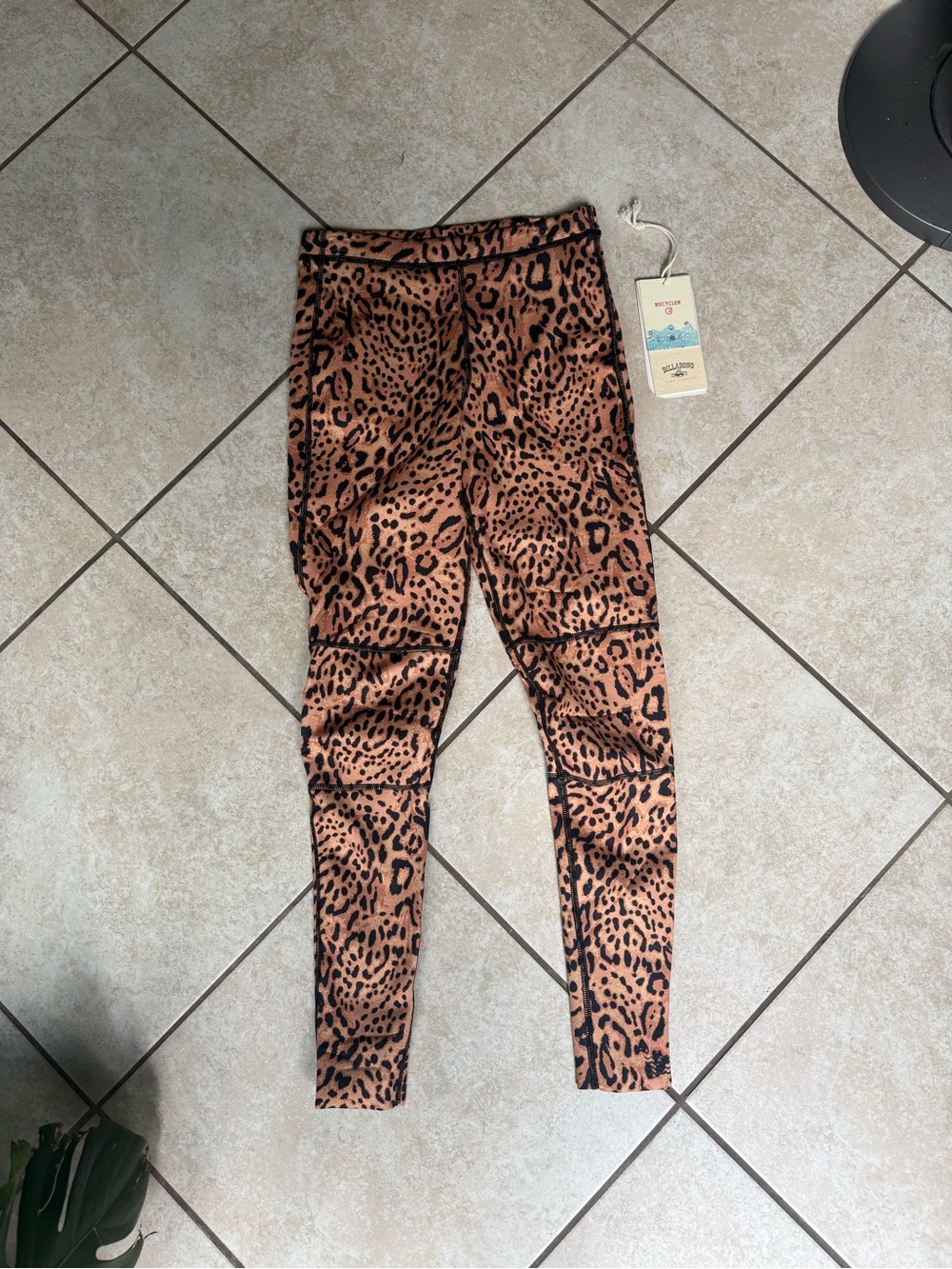Billabong Leopard Print  Wetsuit Leggings
